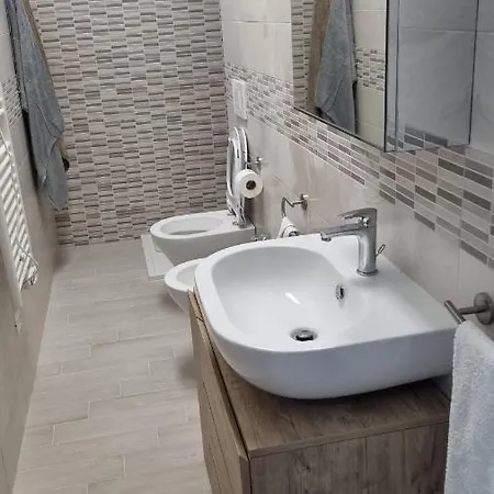 Apartamento Thais *
